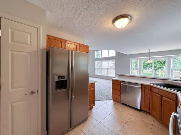 8453 Ardennes DR, Fishers, IN 46038