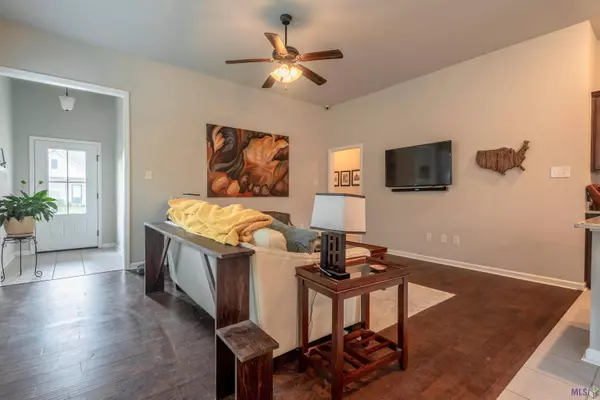 6619 RED ROSE DR, Baton Rouge, LA 70817