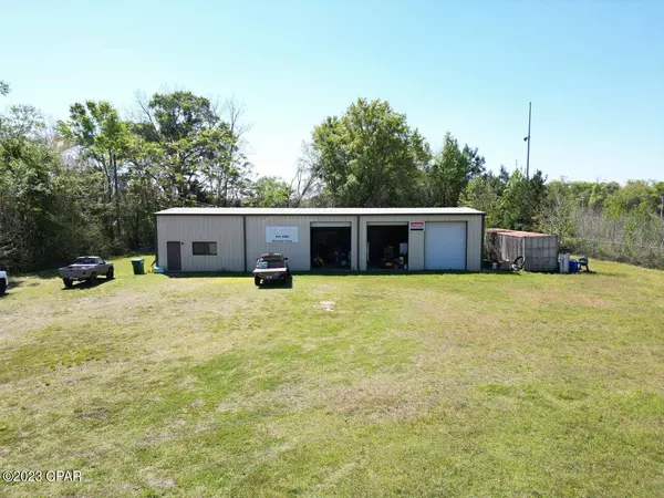 12803 NW State Road 20, Bristol, FL 32321