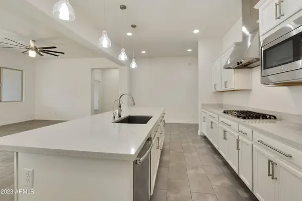 10359 E CATALYST Avenue, Mesa, AZ 85212