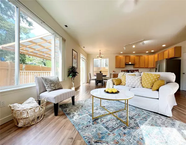 4019 NE 14th PL, Renton, WA 98056