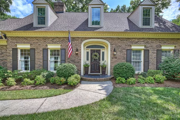 4710 Mcalpine Farm RD, Charlotte, NC 28226