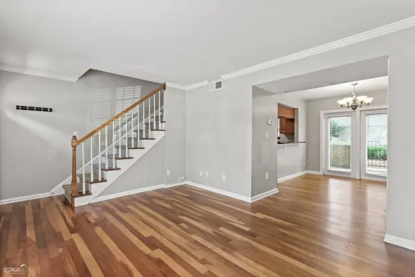 6940 Roswell Road #9F, Roswell, GA 30328