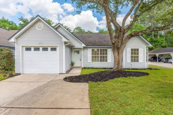 1053 Emerald Lane, Fort Walton Beach, FL 32547