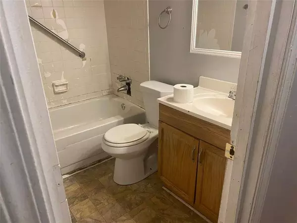 2043 PAIR RD SW, Marietta, GA 30008