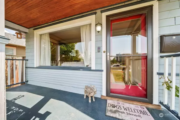 315 S Division LN, Tacoma, WA 98418