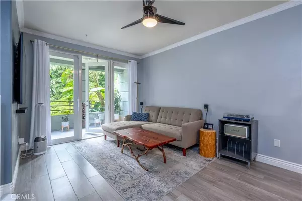 2253 Martin #115, Irvine, CA 92612