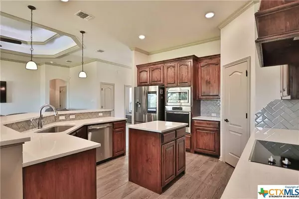 206 Capstone ST, Belton, TX 76513