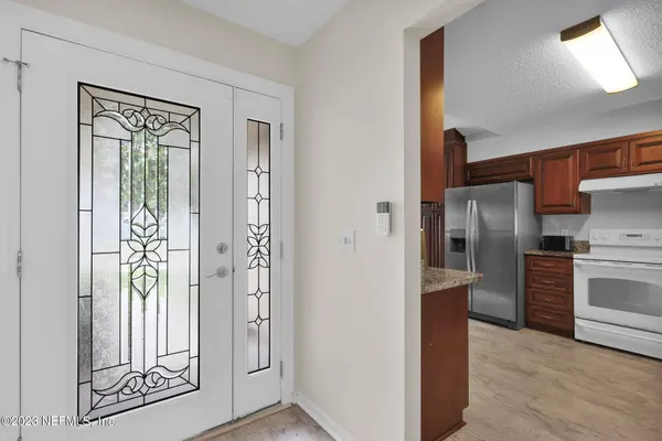 11139 CAROLINE CREST DR, Jacksonville, FL 32225