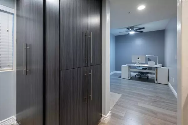 2253 Martin #115, Irvine, CA 92612