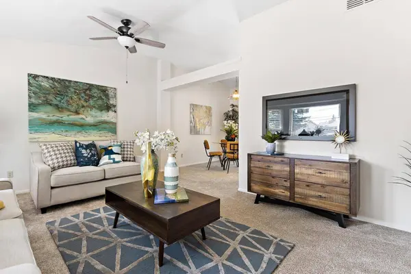 658 Cullivan DR, Sacramento, CA 95831