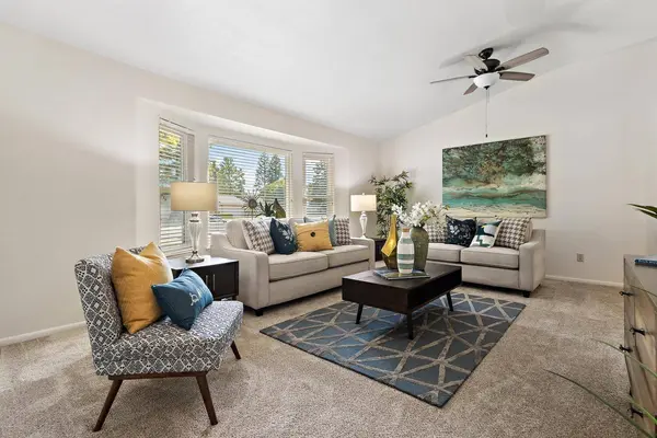 658 Cullivan DR, Sacramento, CA 95831