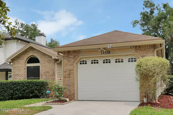 11139 CAROLINE CREST DR, Jacksonville, FL 32225