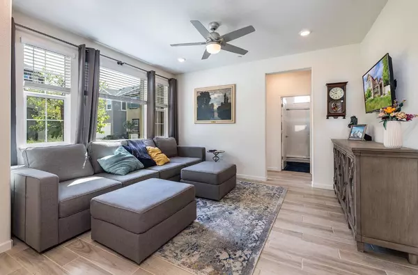 3041 Bernini PL, Roseville, CA 95747