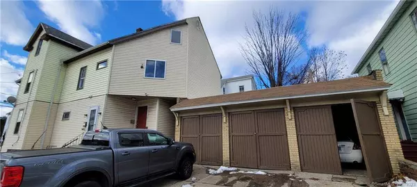 31 Center Street, Torrington, CT 06790