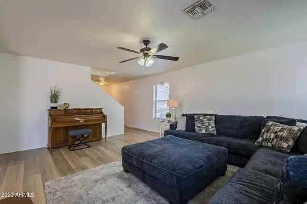 3490 S CONESTOGA Road, Apache Junction, AZ 85119