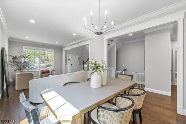 51 Claverack Rd, Clifton City, NJ 07013