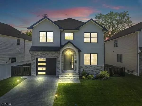 51 Claverack Rd, Clifton City, NJ 07013