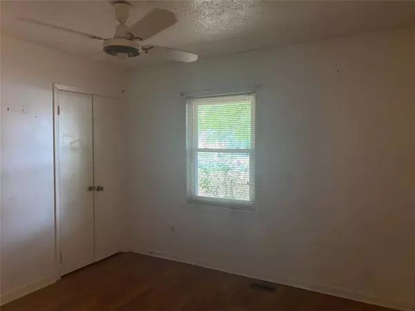 2043 PAIR RD SW, Marietta, GA 30008