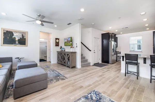 3041 Bernini PL, Roseville, CA 95747