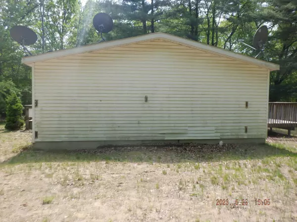 4905 106th Avenue, Grand Junction, MI 49056