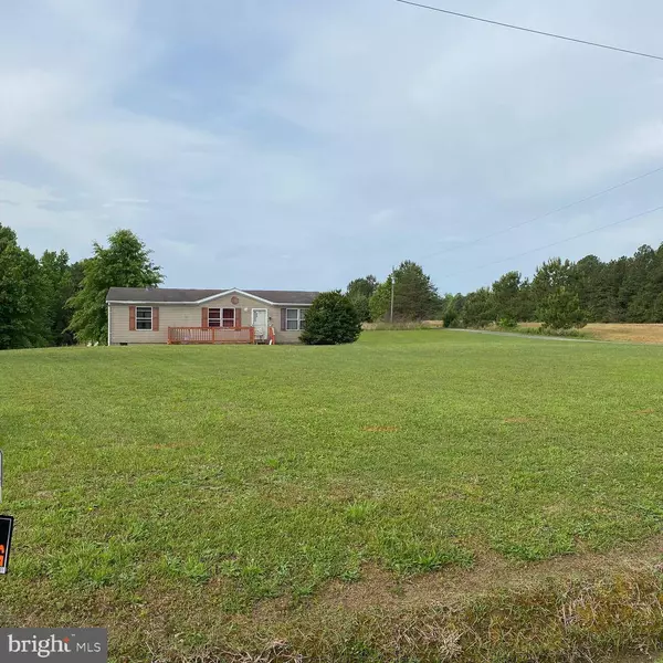 978 FOREST RD, Warsaw, VA 22572