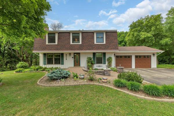 9715 Tamiami TRL, Corcoran, MN 55340