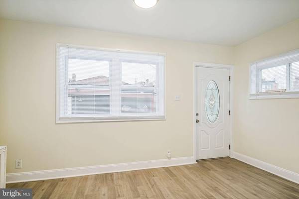 5940 HAZEL AVE, Philadelphia, PA 19143