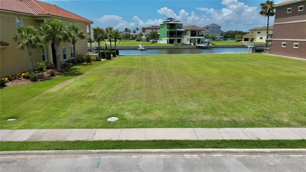 332 HARBOR VILLAGE PT N, Palm Coast, FL 32137