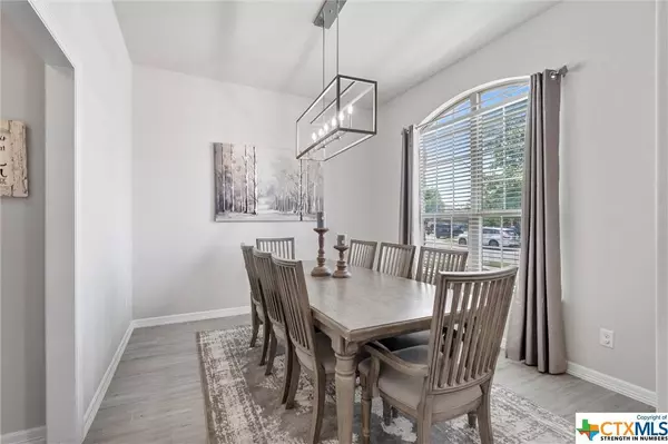 2805 Sixpence LN, Pflugerville, TX 78660