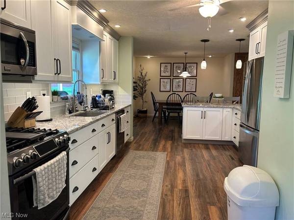 112 Beckett CT, St. Clairsville, OH 43950