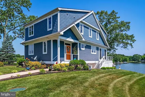 8084 FOREST GLEN DR, Pasadena, MD 21122