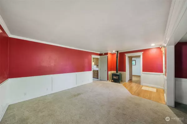 3525 S Wilkeson ST, Tacoma, WA 98418