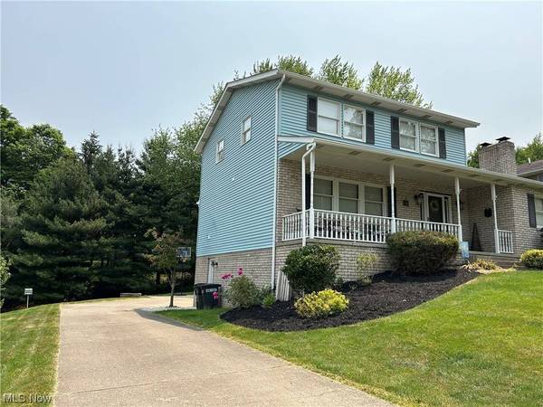 112 Beckett CT, St. Clairsville, OH 43950