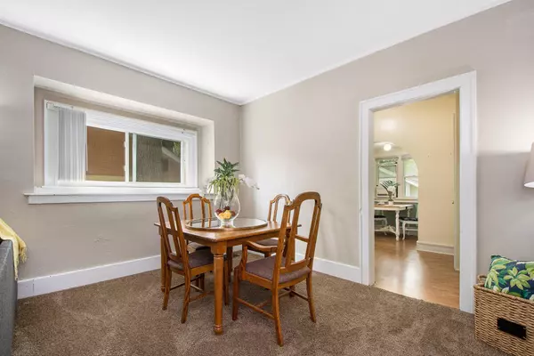 919 Merrifield SE Street, Grand Rapids, MI 49507