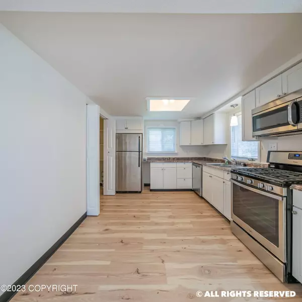 7620 Maryland AVE, Anchorage, AK 99504