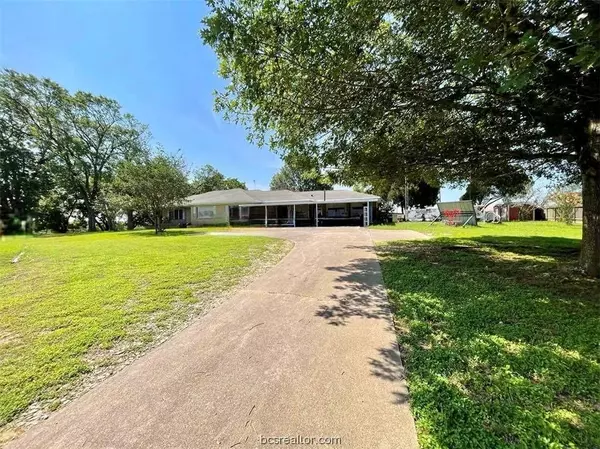 2450 Highway 290, Brenham, TX 77833