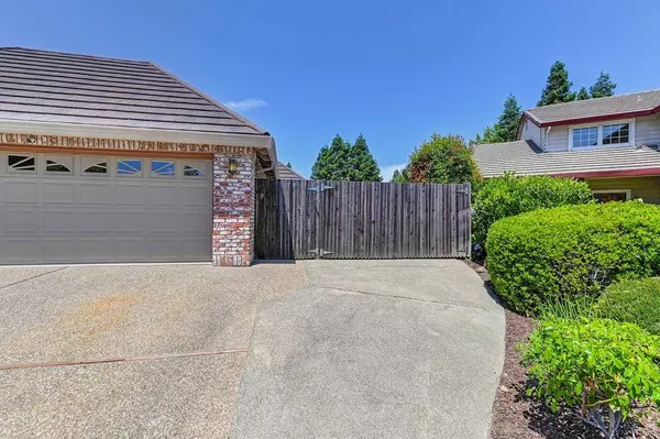 3530 Broadstone CT, Rocklin, CA 95765