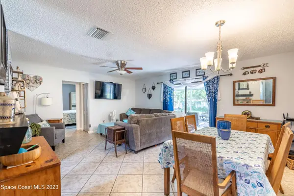 482 Scodella Street SW, Palm Bay, FL 32908