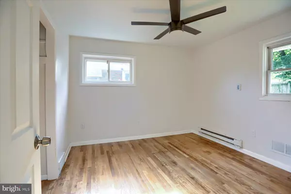 3609 COLONIAL RD, Harrisburg, PA 17109