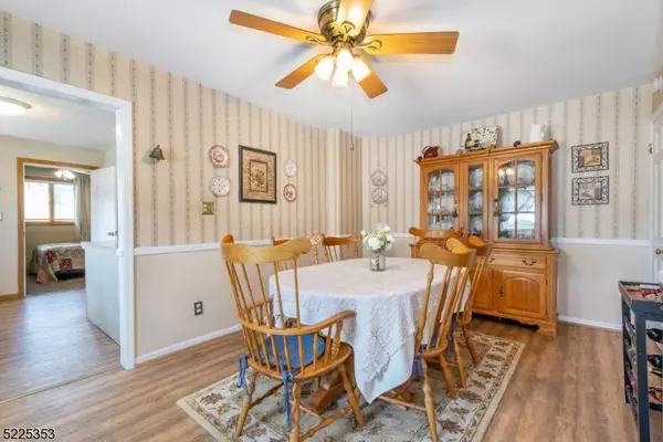 31 Sewall Ave, Clifton City, NJ 07011