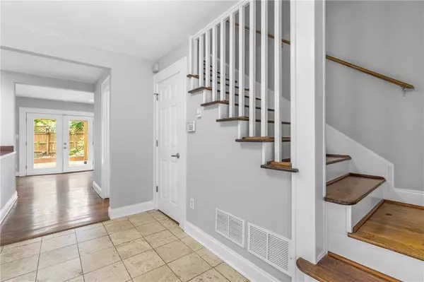 2595 E Woodland CIR, East Point, GA 30344