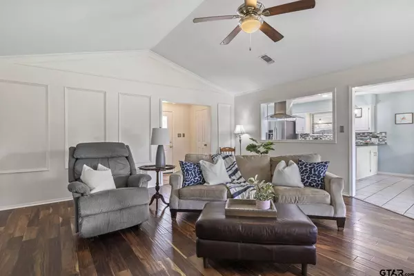 767 County Road 2930, Pittsburg, TX 75686