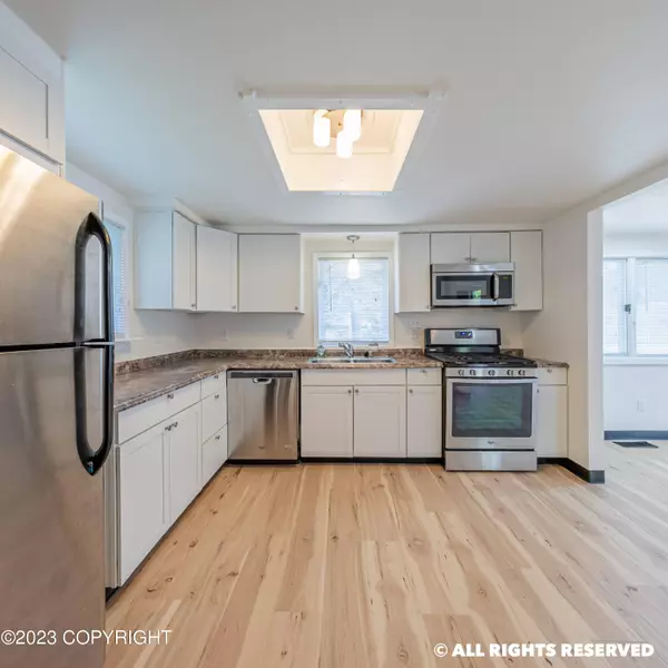 7620 Maryland AVE, Anchorage, AK 99504