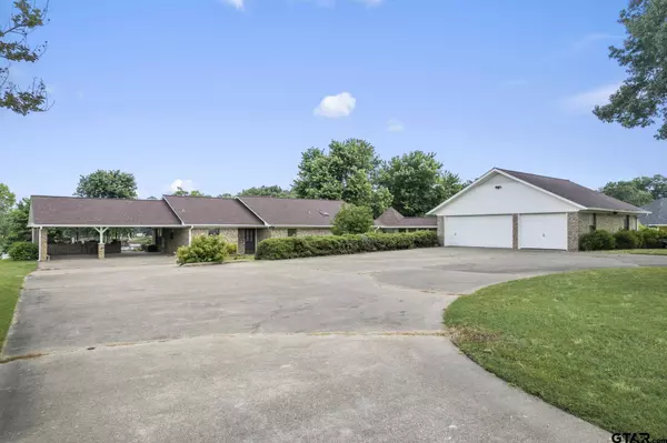 767 County Road 2930, Pittsburg, TX 75686