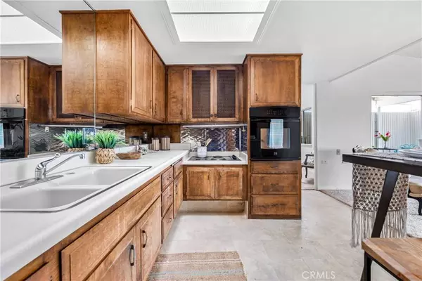 13641 Alderwood LN #35A, Seal Beach, CA 90740