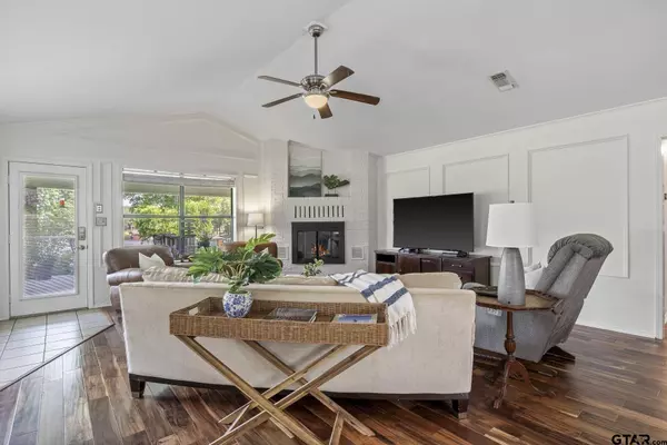 767 County Road 2930, Pittsburg, TX 75686