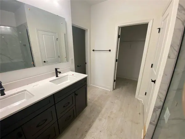 43 E WAVERLY LN, Palm Coast, FL 32164