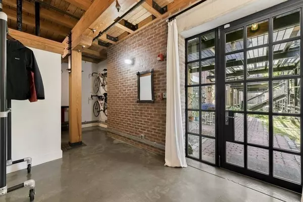 30 Howard Street #1, Somerville, MA 02144