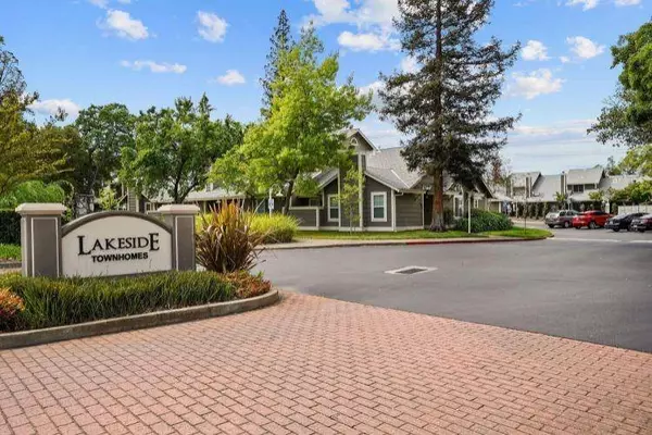 135 Pierpoint CIR, Folsom, CA 95630